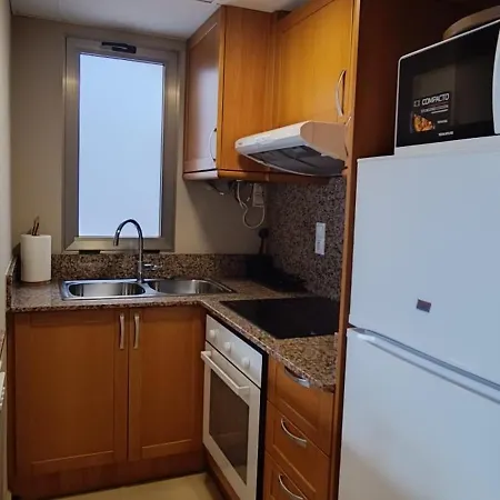 Apartment Pmt19 - Beachfront-los Locos-pool-privat Parkering-balcony *