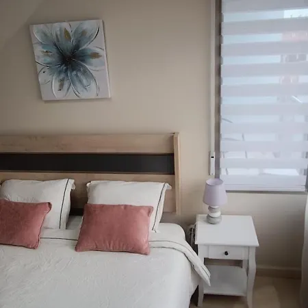 Pmt19 - Beachfront-los Locos-pool-privat Parkering-balcony * تورّيفيِخا