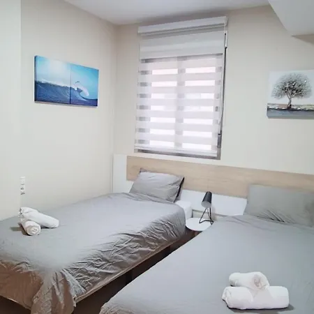 Pmt19 - Beachfront-los Locos-pool-privat Parkering-balcony تورّيفيِخا